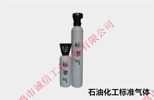 標(biāo)準(zhǔn)氣體的使用過程如何正確操作？